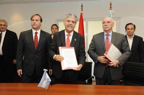 Argentina y Paraguay inician la revisión del Tratado de Yacyretá