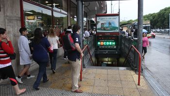 no funciona la linea b de subte por paro de los metrodelegados no funciona la linea b de subte por paro de los metrodelegados