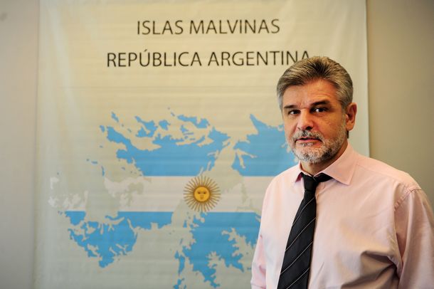 Fuerte cruce entre Gran Bretaña y Argentina por la exploración en Malvinas
