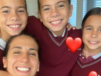 La furia de Cinthia Fernández después de que sus hijas volvieran del colegio con piojos