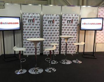 {altText(,minutouno.com y C5N en #Restart)}