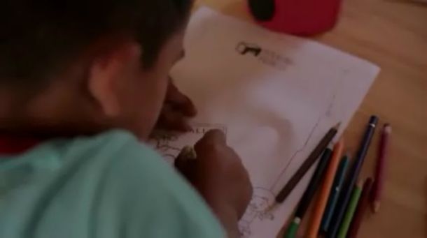 Empezó la colecta de calzado para que no haya más chicos descalzos