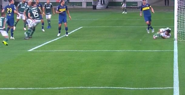 VIDEOS: Las atajadas de Rossi que le dieron vida a Boca en Brasil ante Palmeiras