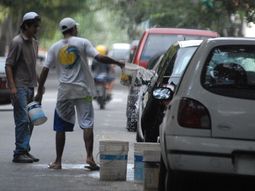 Piden que la gente denuncia a los trapitos Piden que la gente denuncia a los trapitos