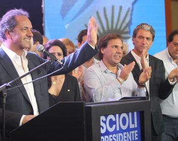 Scioli presidente honorario del PJ en Provincia