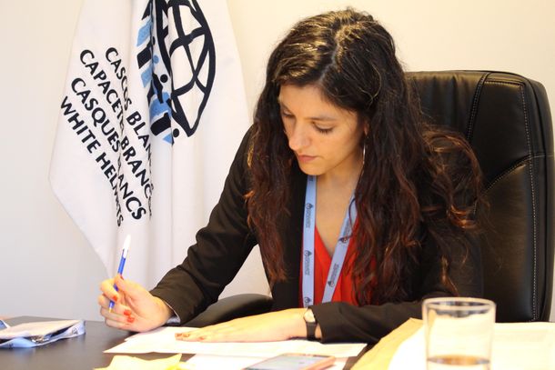 Repatriados: la tarea de los Cascos Blancos en Ezeiza