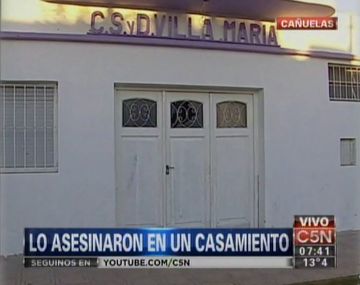 Quieren colarse a una fiesta