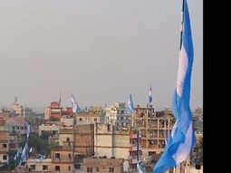 Conmovedor banderazo argentino en ¡Bangladesh!