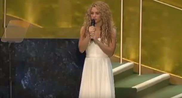 VIDEO: Mirá la interpretacion que Shakira hizo de Imagine en Naciones Unidas