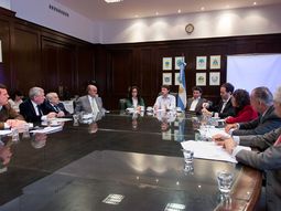 tras las quejas de la uia, el gobierno promete fomentar las exportaciones tras las quejas de la uia, el gobierno promete fomentar las exportaciones