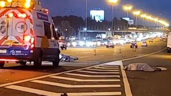 tragedia en la panamericana: un camion embistio y mato a un motociclista tragedia en la panamericana: un camion embistio y mato a un motociclista