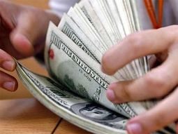 con pocas operaciones, el dolar negro bajo a $8,95 con pocas operaciones, el dolar negro bajo a $8,95