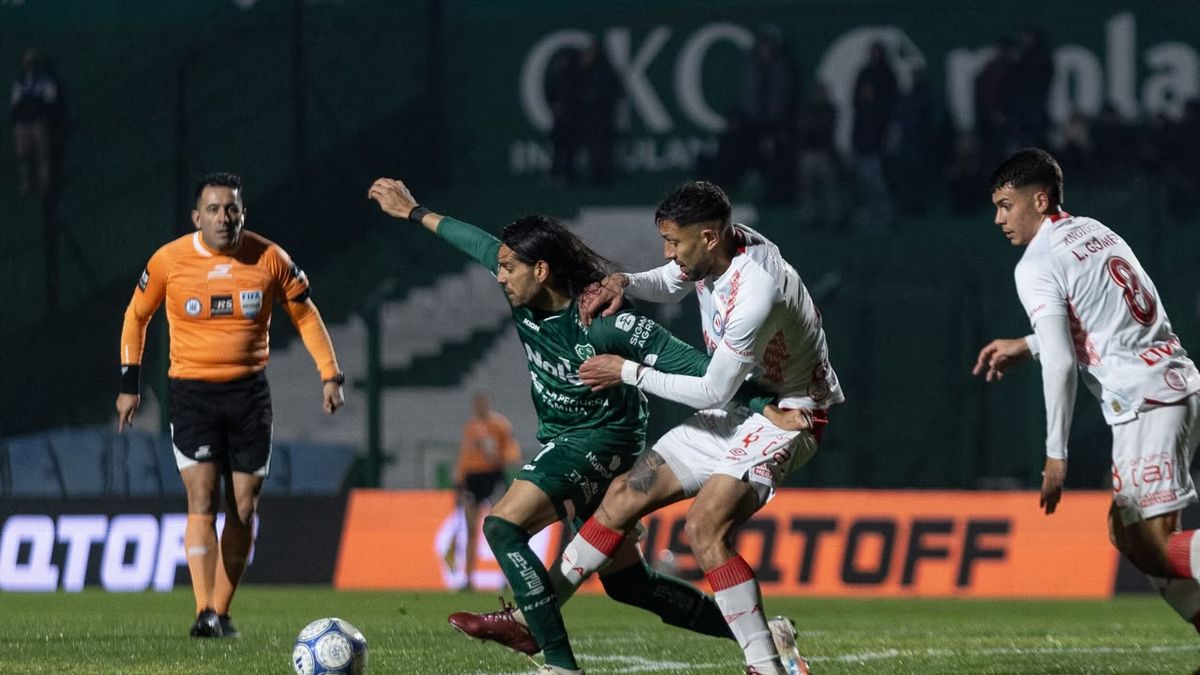 Partidazo: Sarmiento de Junín empezó ganando, pero los tres puntos se los llevó Argentinos Juniors
