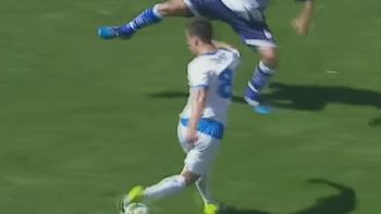 de rabona y baston: mira este increible lujo en la primera b metropolitana de rabona y baston: mira este increible lujo en la primera b metropolitana