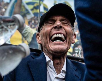 La emotiva decisión de la familia de Russo: Dejar un poco de él en cada club