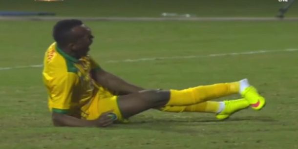 Mirá la impresionante fractura expuesta en el fútbol de Arabia Saudita