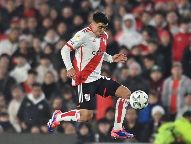 Marcos Acuña debutó en River.