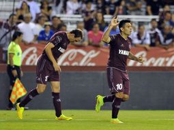 lanus logro un polemico triunfo para seguir en la lucha lanus logro un polemico triunfo para seguir en la lucha