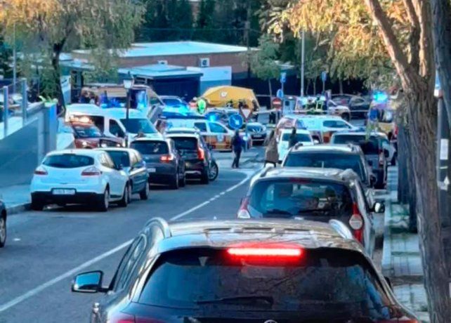 España: un auto descontrolado atropelló a tres nenas en la salida de un colegio