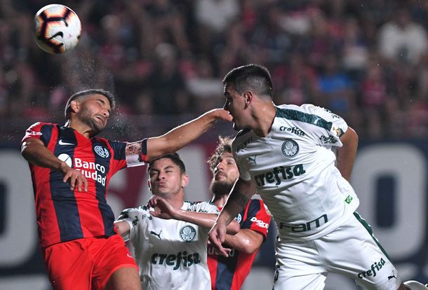 Con un golazo, San Lorenzo le ganó al Palmeiras y se acerca a octavos