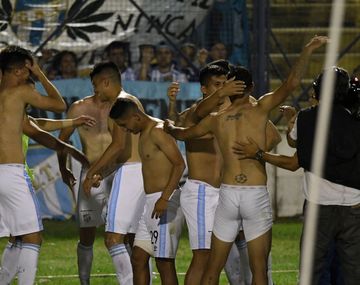 Atlético Tucumán le pone un broche de oro a su mejor año de su historia llegando a la final de la Copa Argentina&nbsp; y logrando la clasificación, otra vez, a la Copa Libertadores.
