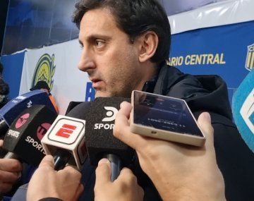 Diego Milito, en la conferencia de prensa tras la eliminación de Racing ante Rosario Central.