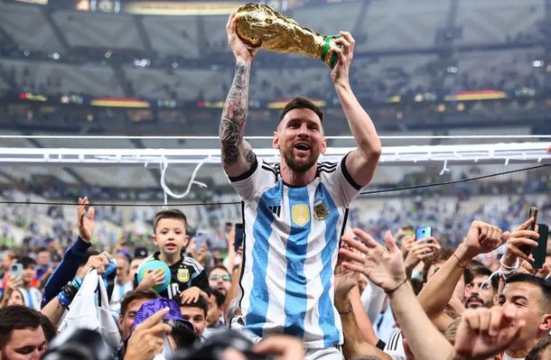 Campeones del mundo: la FIFA mostró cómo quedó tatuado el nombre de Argentina en la Copa