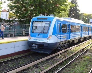 Marcha atrás: Macri derogó el decreto que permitía cerrar ramales de trenes