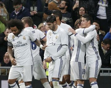 Real Madrid celebra el gol de James Rodríguez