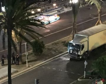 ISIS se adjudicó el atentado que dejó 84 muertos en Niza