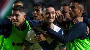 La reacción de los jugadores de Vélez tras enterarse de su clasificación a cuartos de final