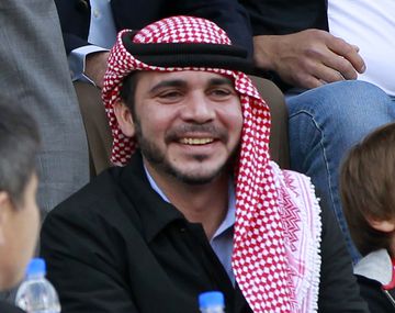 ¿Quién es el príncipe que busca destronar a Joseph Blatter?