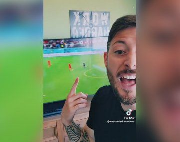 El influencer antimundial que genera repudio en las redes