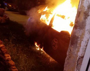 Incendiaron otro taxi cerca de donde asesinaron al chofer Diego Celentano