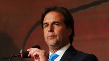 El presidente uruguayo Luis Lacalle Pou cerrará con sus ministros un año cargado de polémicas. El presidente uruguayo Luis Lacalle Pou cerrará con sus ministros un año cargado de polémicas.