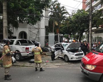 Así quedó el auto en el que iban los argentinos