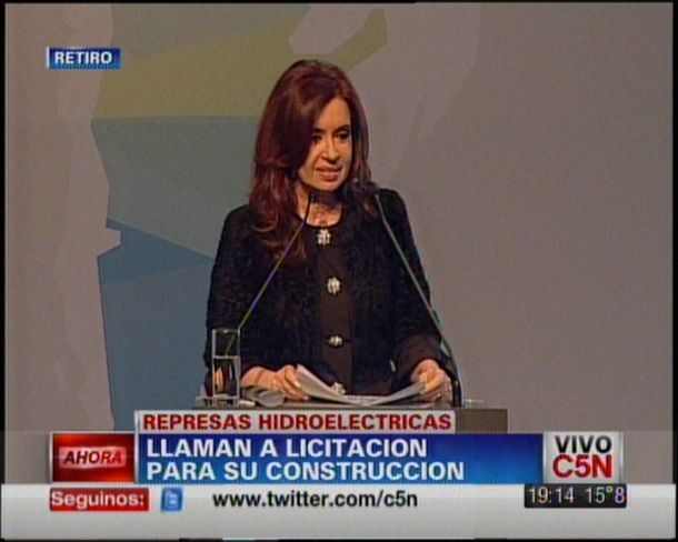 Las boletas de luz dejarán de tener recargo para Santa Cruz