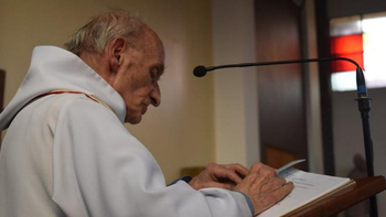Este es el cura asesinado en una iglesia de Francia, tras la toma de rehenes en una iglesia. Este es el cura asesinado en una iglesia de Francia, tras la toma de rehenes en una iglesia.