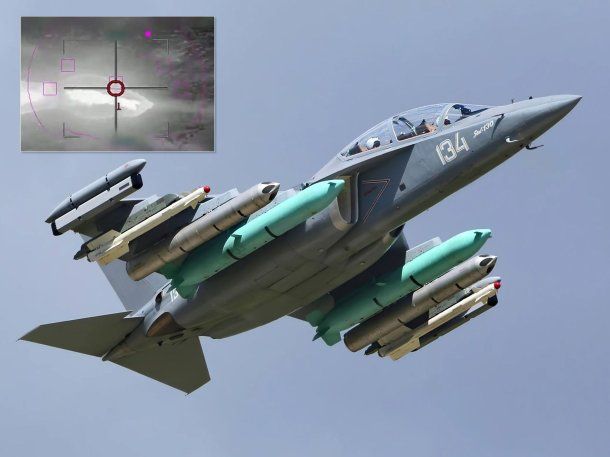 Israel difundió un video que muestra el presunto derribo de un avión iraní Yak-130