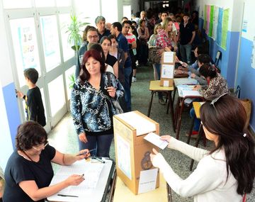 Comienza el conteo de los votos