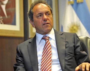 Daniel Scioli anunció que mantiene su precandidatura presidencial
