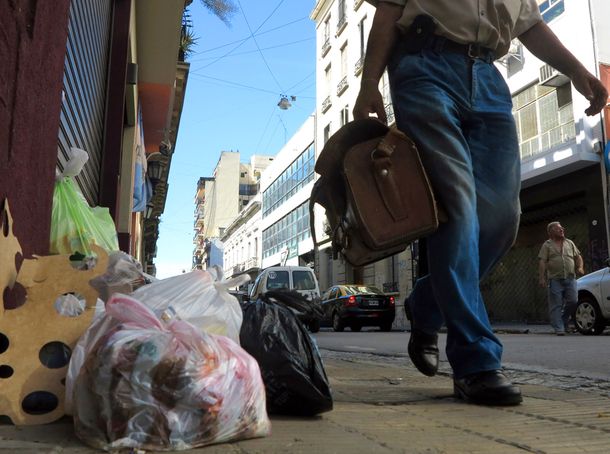 Gremialistas de la Ceamse amenazan con un paro general