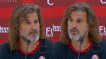 la ironia de insua tras la eliminacion de barracas: ¿nadie me va a preguntar por el arbitraje? la ironia de insua tras la eliminacion de barracas: ¿nadie me va a preguntar por el arbitraje?