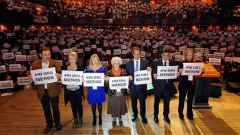 scioli confirmo su compromiso en la lucha contra la violencia de genero scioli confirmo su compromiso en la lucha contra la violencia de genero