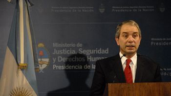 alak desmintio que los presos salgan sin autorizacion judicial alak desmintio que los presos salgan sin autorizacion judicial