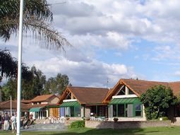 buscan mudar el barrio papa francisco a un club de golf cercano buscan mudar el barrio papa francisco a un club de golf cercano