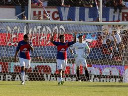 tigre goleo a racing y deja a zubeldia en la cuerda floja tigre goleo a racing y deja a zubeldia en la cuerda floja