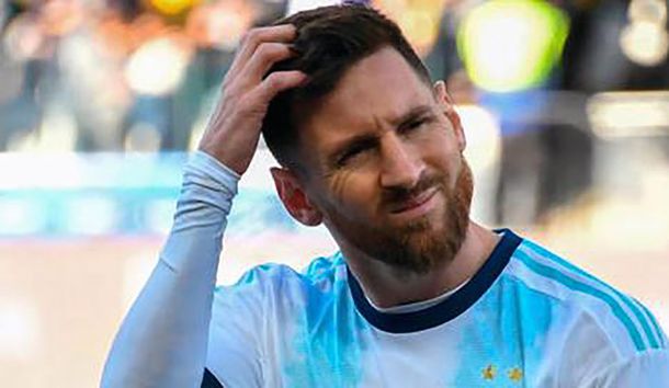 messi-sorprendidojpg