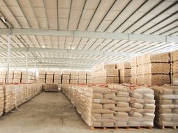 conaprole denuncia el bloqueo de 130.000 litros de leche por parte de los trabajadores conaprole denuncia el bloqueo de 130.000 litros de leche por parte de los trabajadores