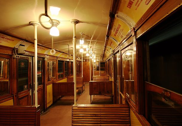 Subastaron antiguos vagones de la línea A de Subte